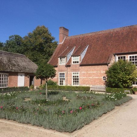 Bossenstein Golf & Polo Club Hotel Ranst Eksteriør billede