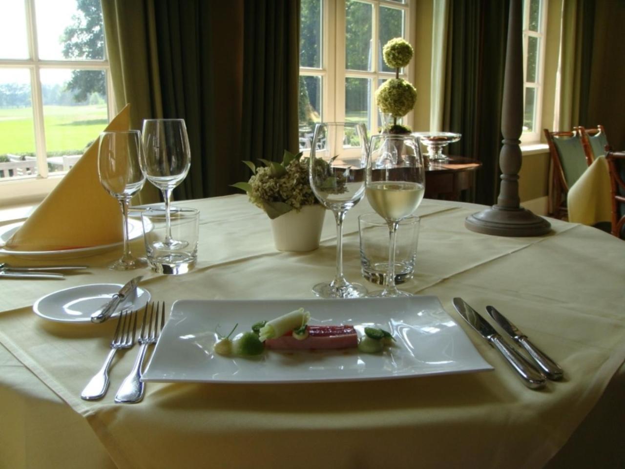Bossenstein Golf & Polo Club Hotel Ranst Eksteriør billede